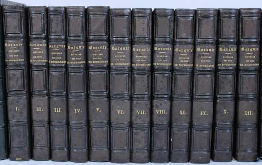 Histoire des Ducs de Bourgogne de la Maison de Valois 1364-1477 par M De Barante, Delloye Éditeur 1834, 12 volumes