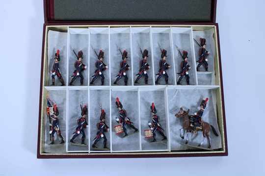 Coffret Lucotte - Artilleurs à pied de la Garde - 13 piétons et un cavalier 