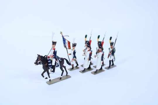 Coffret Lucotte - 67 ème reg de ligne - 12 piétons et un cavalier