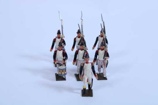 Lot de 7 soldats d'infanterie révolutionnaire dont tambour et officier. Fabrication CBG