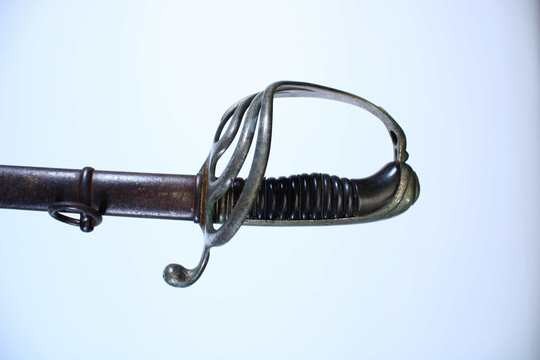 Sabre d'officier d'infanterie - Modele 1882 - Calotte monogrammée 