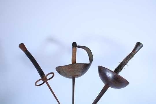 Ensemble escrime 3 armes: sabre + fleuret + épée