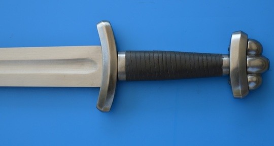 Épée viking -Xème- Pommeau à 3 lobes