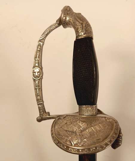 Épée d'officier d'état major argentée Empire/Restauration, avec fourreau neuf