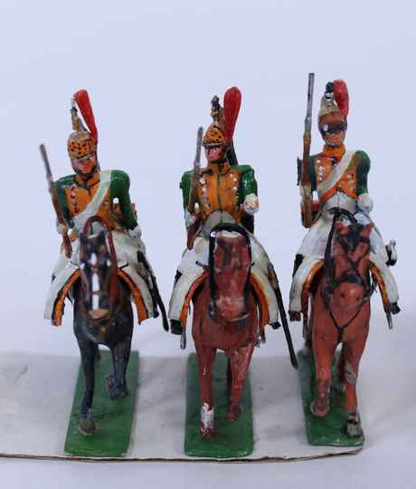 Lot de 3 dragons. Lucotte 