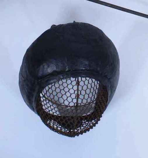 Masque pour l'entrainement au sabre militaire et au duel, fin XIX ème. Prix sans le sabre