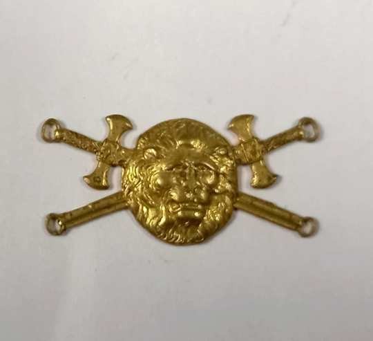 Marine nationale. Insigne brevet militaire de moniteur chef d'éducation physique et sportive, à coudre.