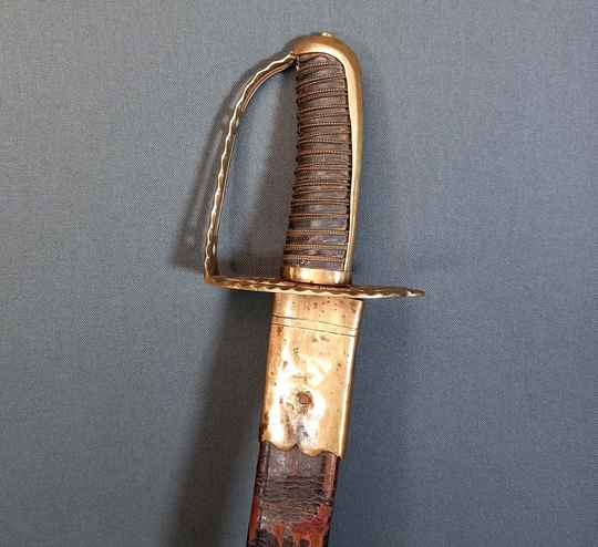 Sabre révolutionnaire, avec fourreau incomplet