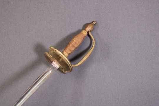 Épée d'officier d'infanterie modèle 1777, fabriquée pour l'ESCRIME par France Lames.