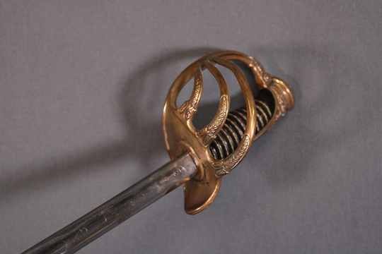 Sabre fantaisie pour officiers. Fabrication Backes Paris 1914