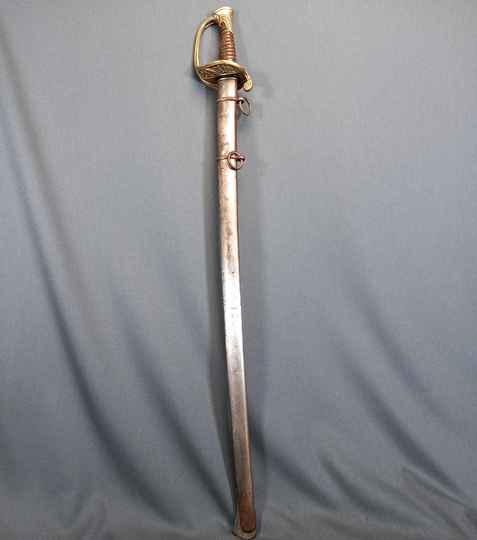 Sabre d'officier d'infanterie modèle 1845, daté 1847 avec fourreau du type 1855