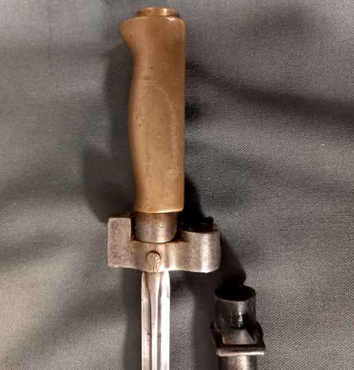 Rosalie. Baionette pour fusil Lebel. Quillon supprimé
