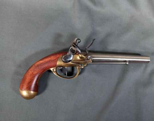 Pistolet 1777 de cavalerie. Copie réalisée autrefois par Palmetto pour le tir à la poudre noire