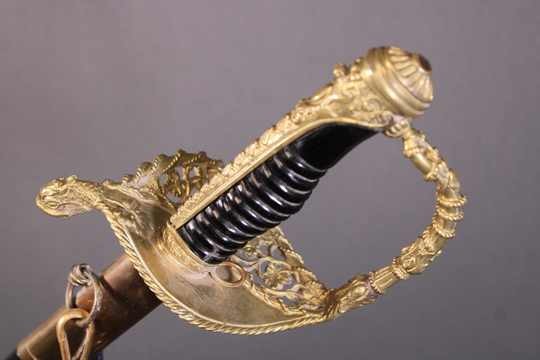 Sabre d'officier de marine avec bélière
