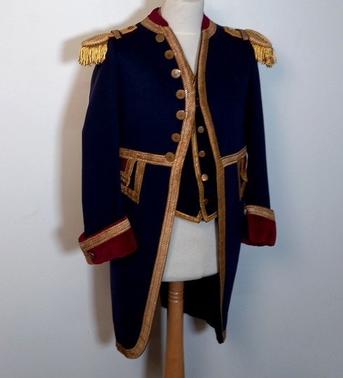 Habit de Suisse d'église avec gilet, vers 1900 + Épaulettes