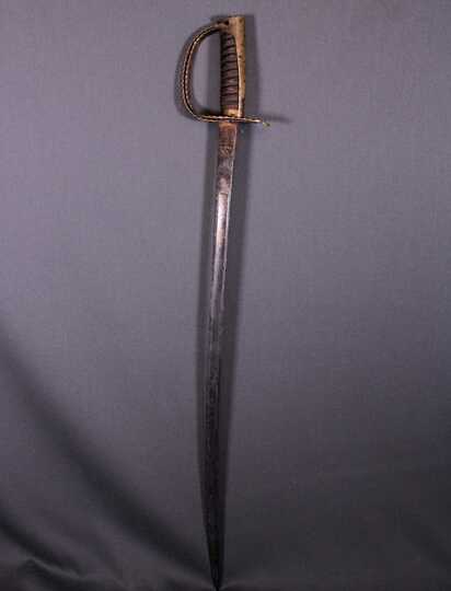 Sabre à garde tournante, lame de Cassaignard. Officier de marine? Époque Louis XVI révolution