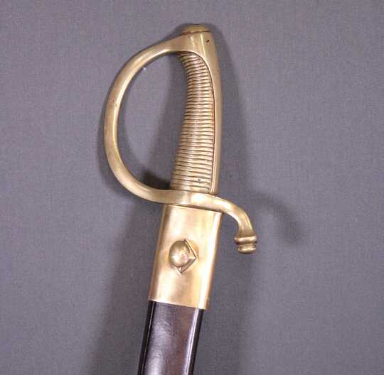 Sabre briquet du royaume d'italie, avec fourreau neuf.