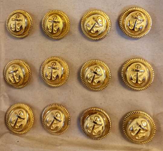Boutons dorés de la marine nationale, vers 1900. Diam 11 mm. Prix à l'unité 
