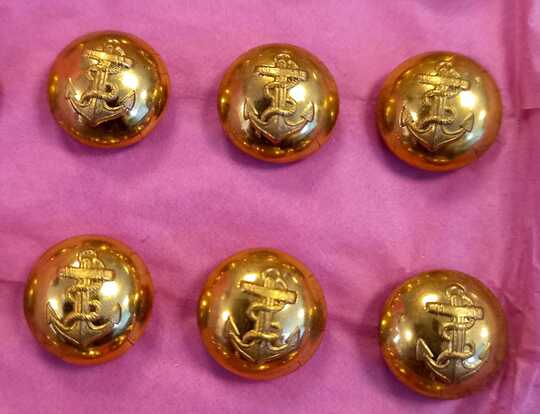 Boutons bombés des services de la marine, 14 mm. Vers 1900, neuf de stock. Prix à l'unité