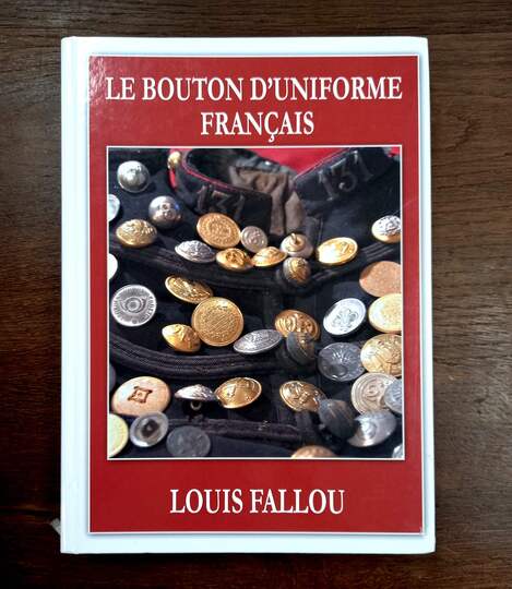 Le bouton uniforme français, Louis Fallou