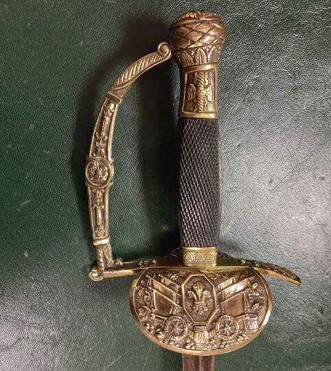 Épée d'officier d'état major d'artillerie. Restauration.