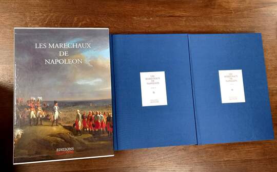 Les maréchaux de Napoléon. 2 tomes sous coffret. Éditions Quatuor: ouvrage absolument neuf, sous blister.