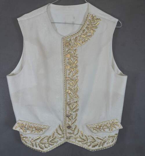 Gilet brodé pour général
