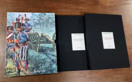 Les chefs d’œuvre napoléoniens de Giuseppe Rava. Éditions Quatuor. 2 tomes/coffret. 2 feuilles abimées. Ouvrage absolument neuf par ailleurs.