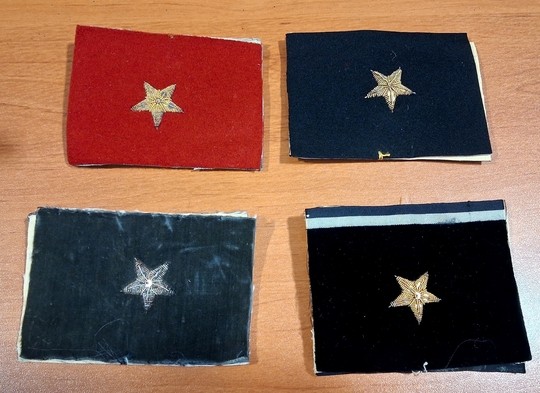 WWI. Paire de broderies de col pour officier d'aministration. Neuf de stock. Quantités très limitée